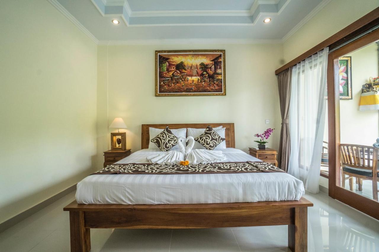 Saputra Guesthouse Ubud  Exterior photo
