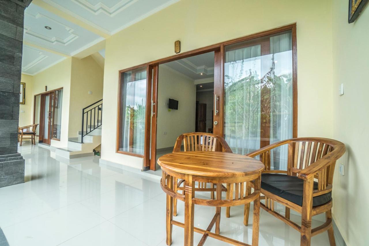 Saputra Guesthouse Ubud  Exterior photo