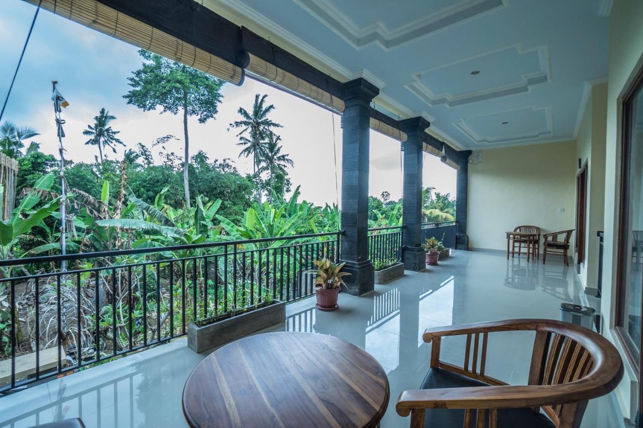 Saputra Guesthouse Ubud  Exterior photo