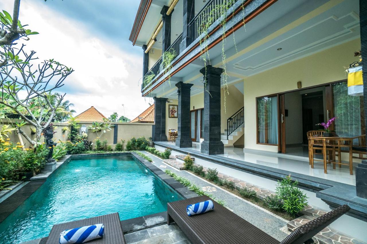 Saputra Guesthouse Ubud  Exterior photo